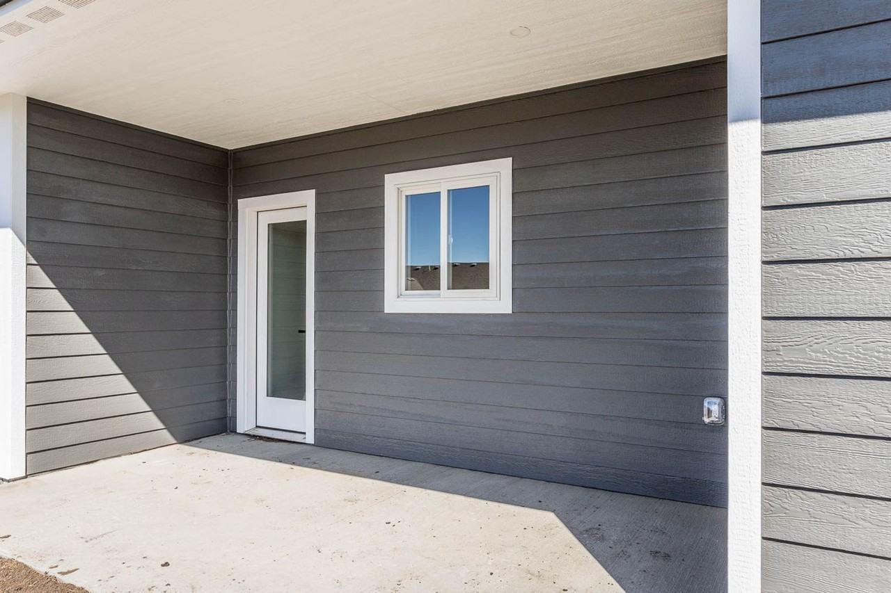 605 W Matthew Trl - Photo 2 of 18