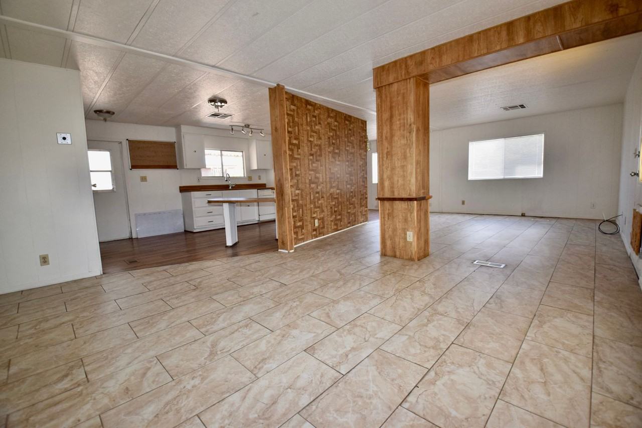 9715 E Edgewood Ave - Photo 5 of 16