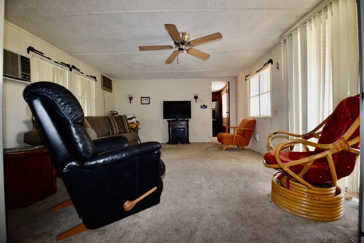 9340 E Edgewood Ave - Photo 5 of 14