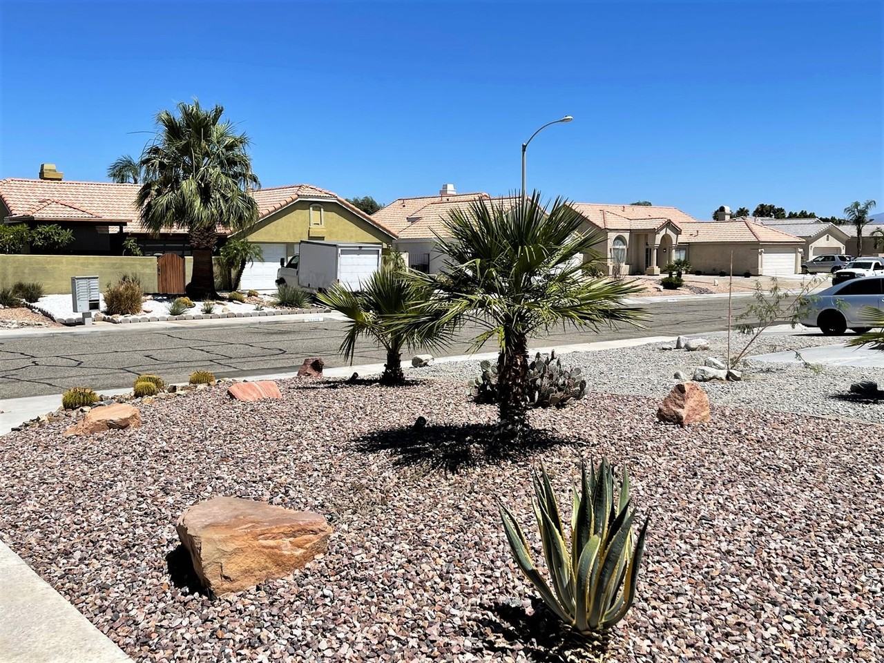 30399 Sterling Rd - Photo 5 of 50