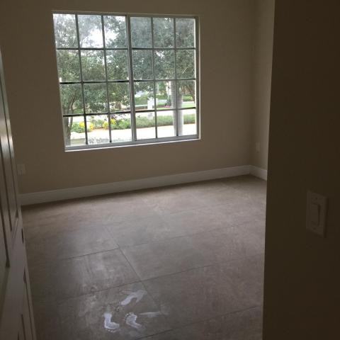 216 Villa Circle - Photo 2 of 4