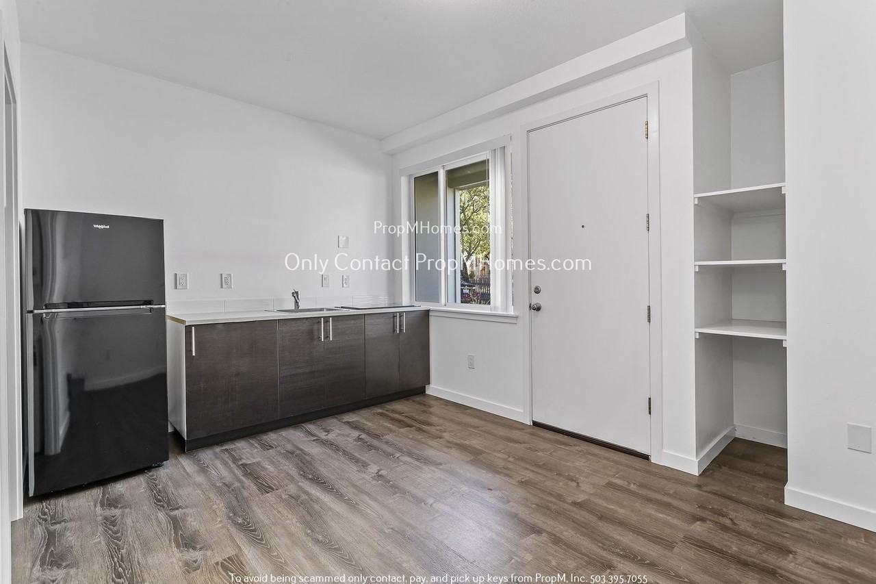 4493 Ne Rodney Ave #A1 - Photo 2 of 12