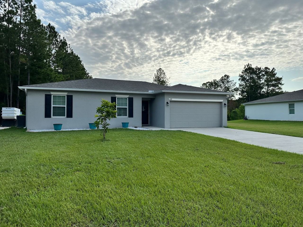 209 Sugar Maple Way - Photo 3 of 17