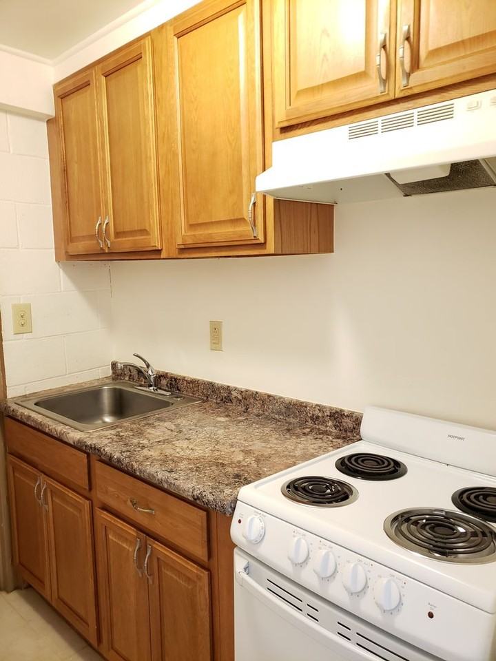 2721 Waialae Ave. - Photo 2 of 5