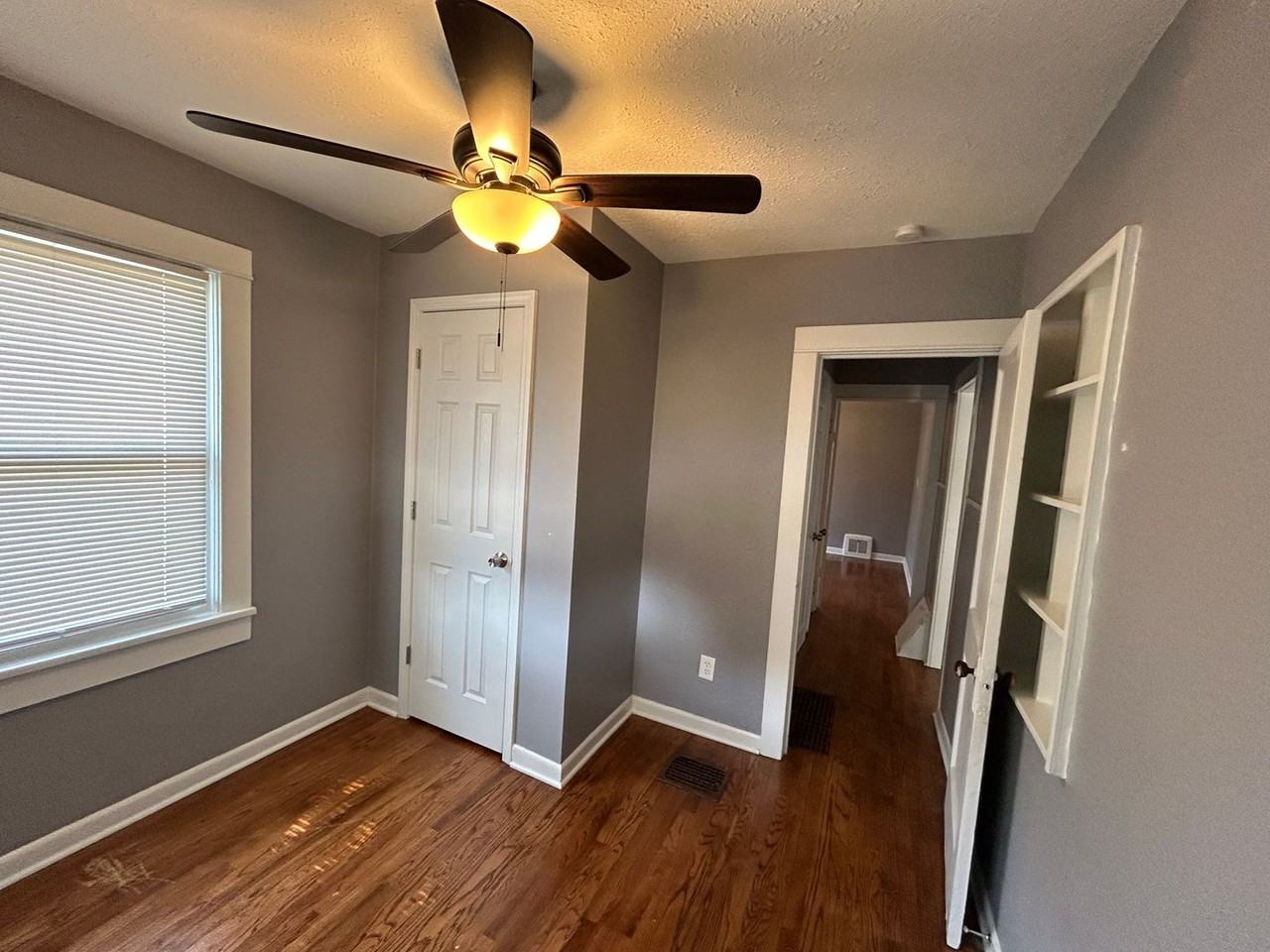 4325 Pearl St - Photo 3 of 9