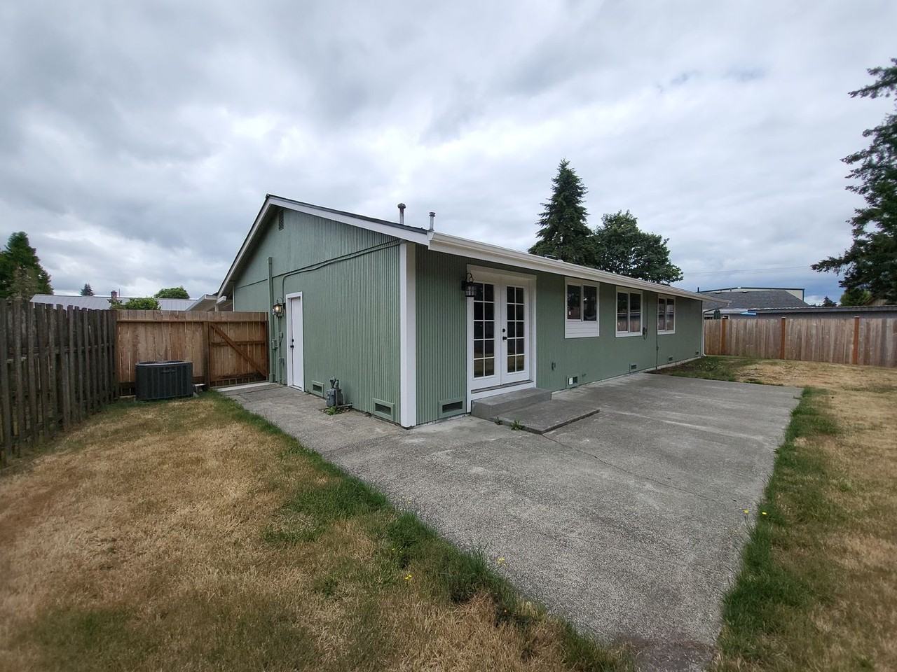 3429 Travera Pl - Photo 2 of 22