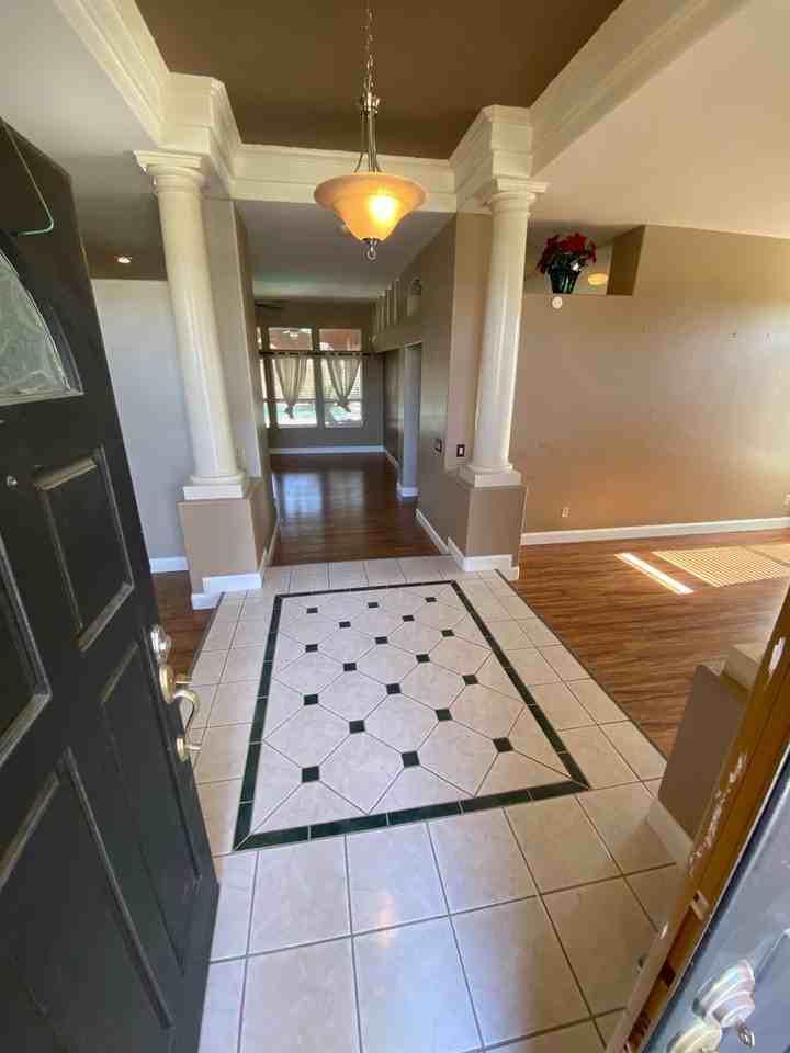 3417 Brisbane Ave - Photo 2 of 32