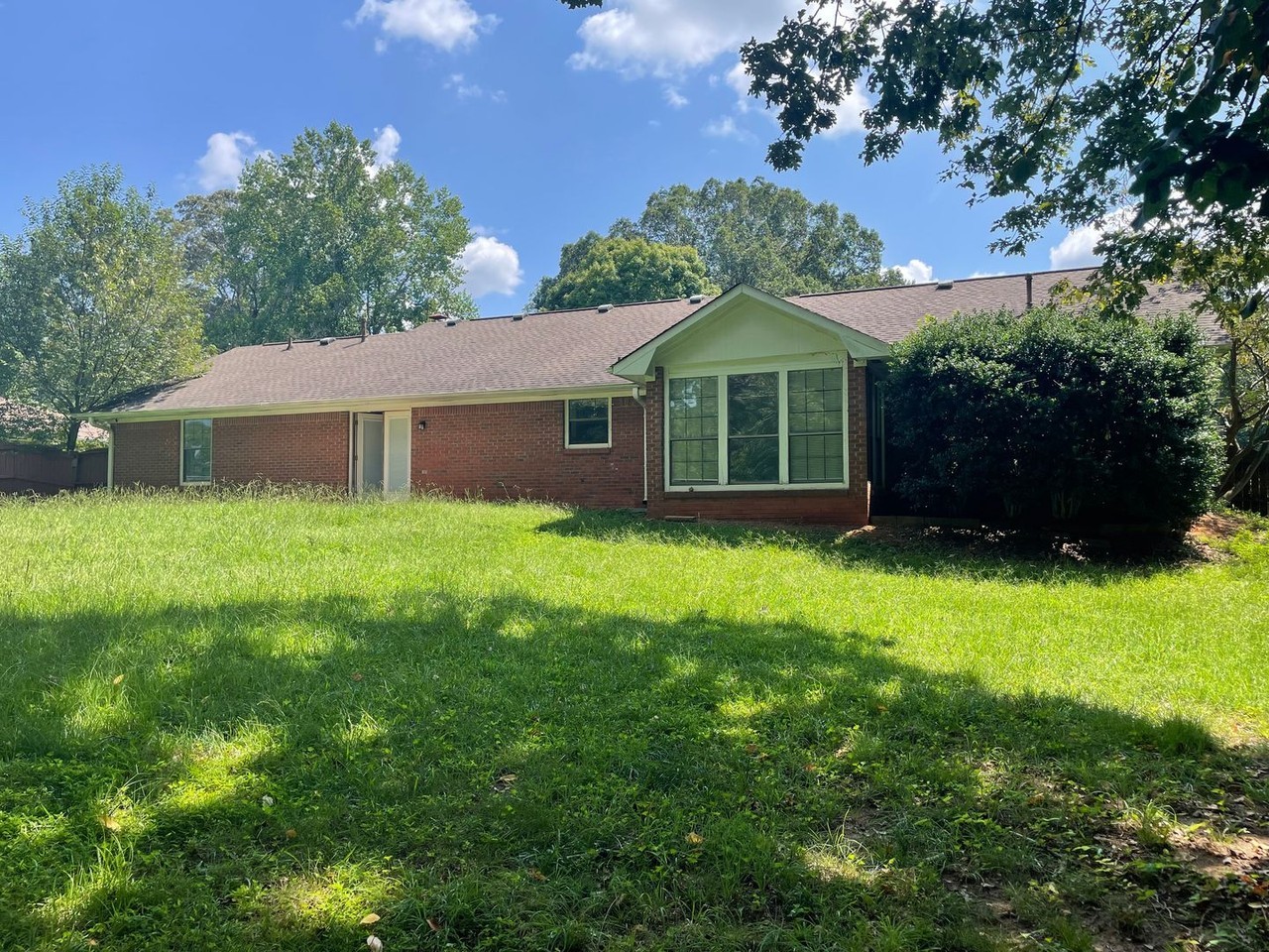 1150 Redan Trl - Photo 3 of 16
