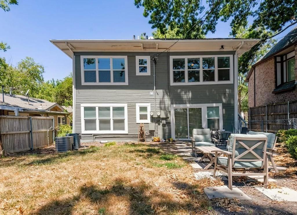 5634 Willis Ave - Photo 3 of 27