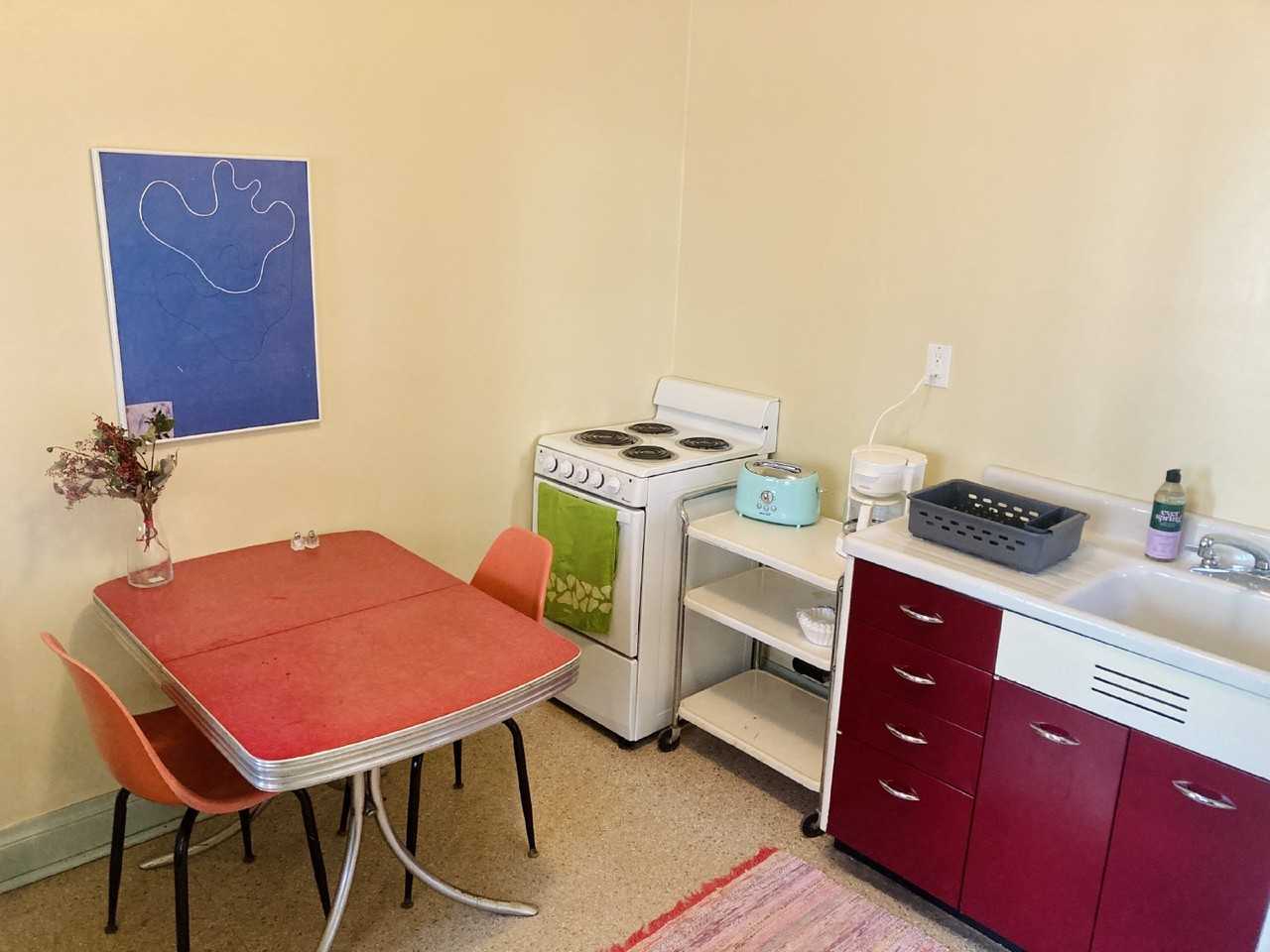 107 W 5th St Unit 3 - Photo 3 of 15