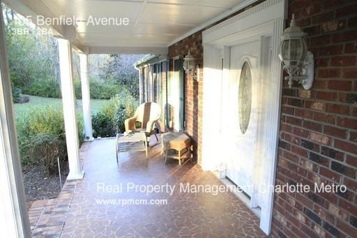 105 Benfield Ave - Photo 2 of 26