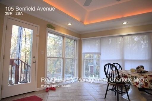 105 Benfield Ave - Photo 3 of 26