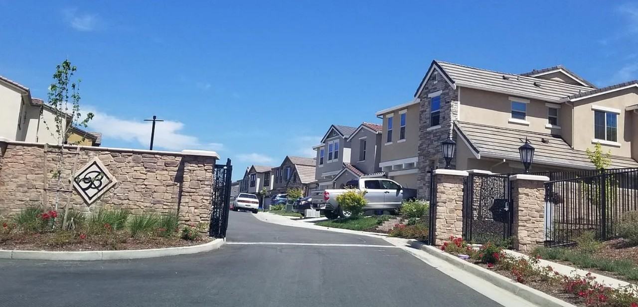 8013 Avanti Dr #NA - Photo 4 of 16