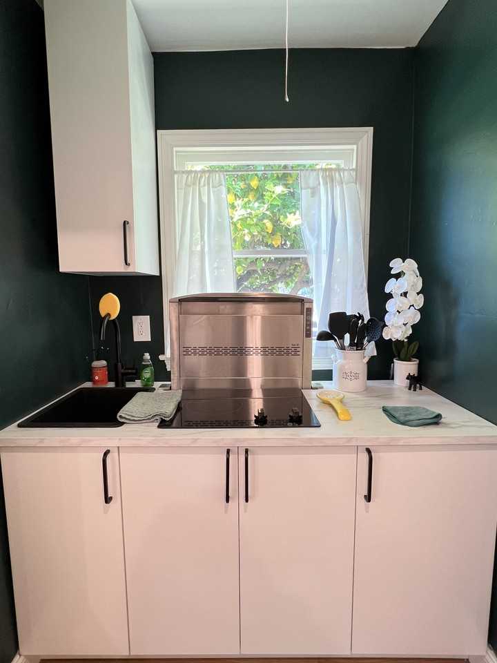 551 Raymond Ave #NA - Photo 2 of 12