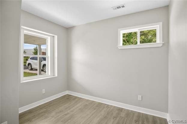 3406 E River Rd #NA - Photo 4 of 31