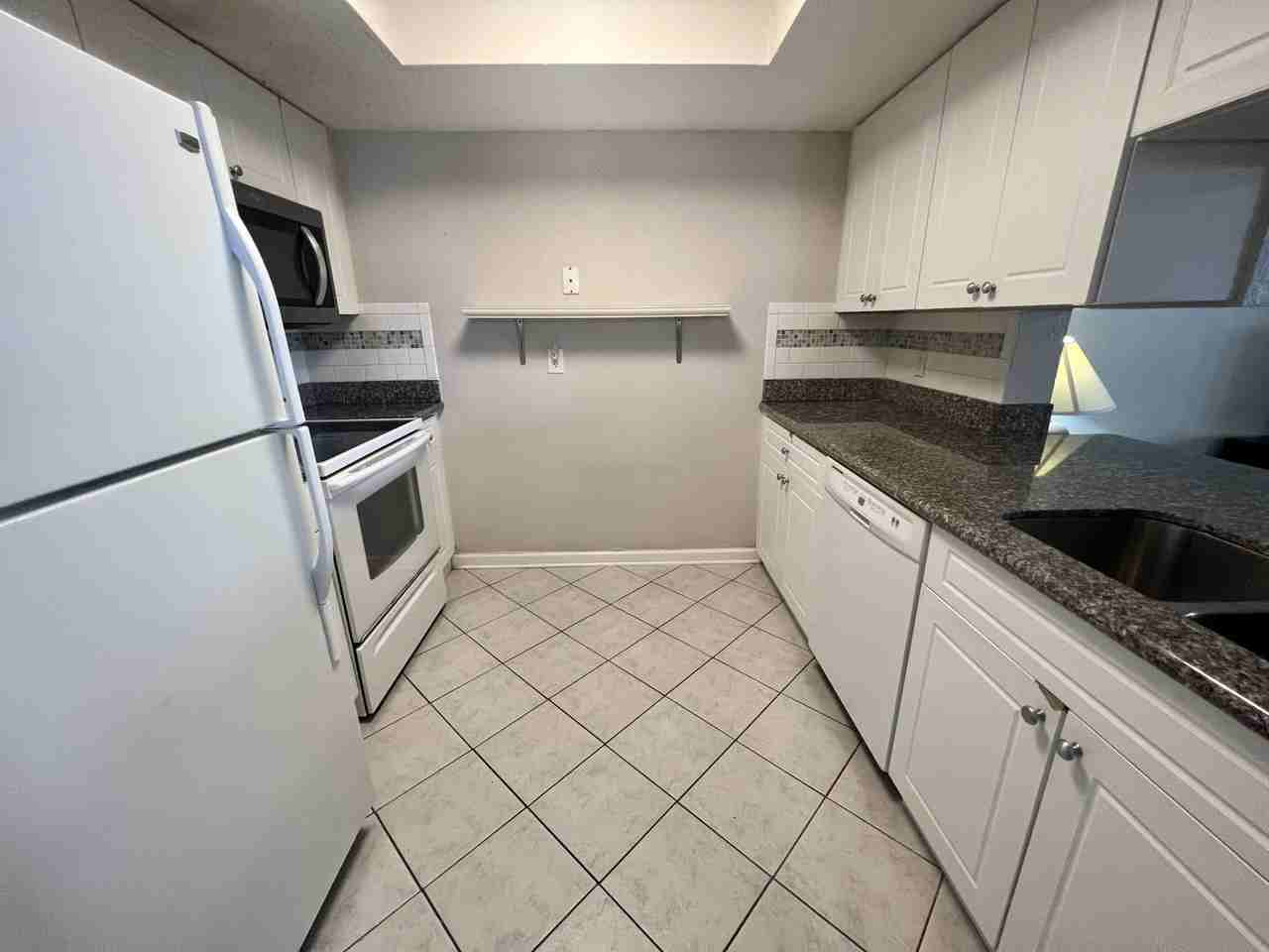 6550 Mission Ct #7 - Photo 3 of 10