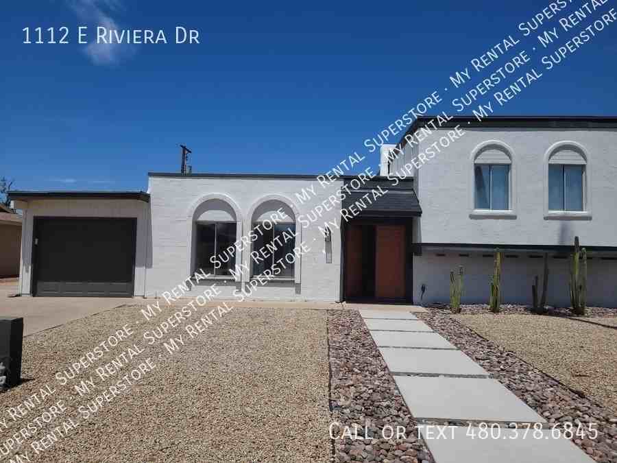 1112 E Riviera Dr - Photo 2 of 28