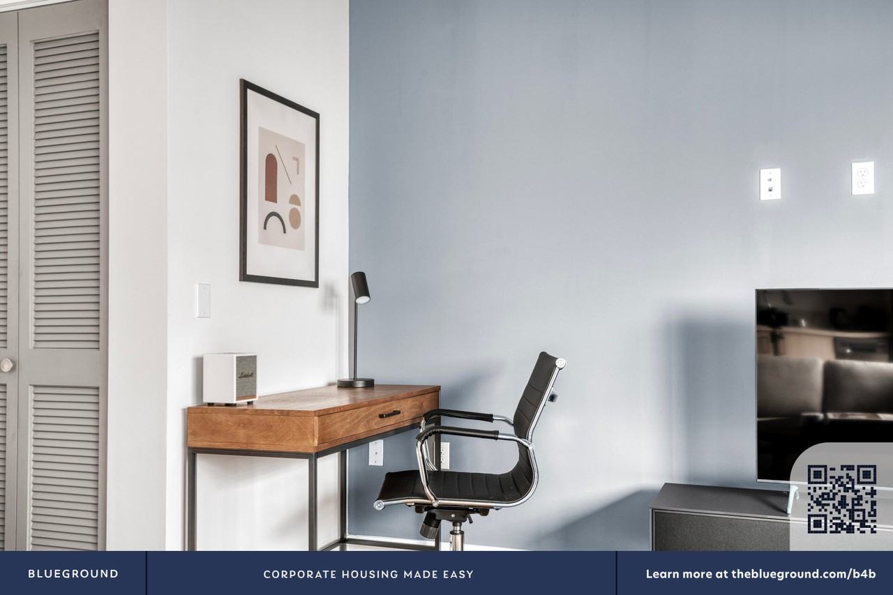 3638 Motor Avenue - Photo 6 of 156