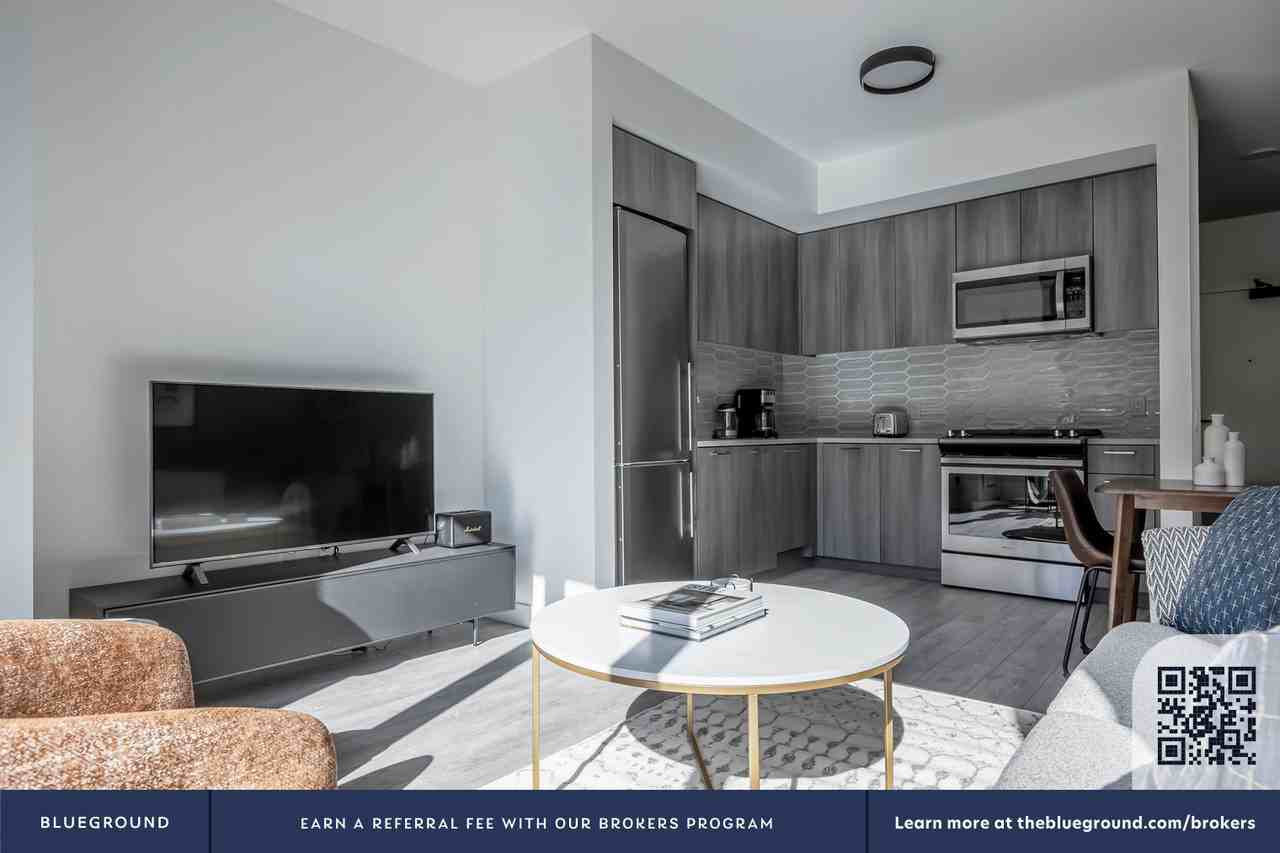 834 West Monroe Street #773 - Photo 4 of 31