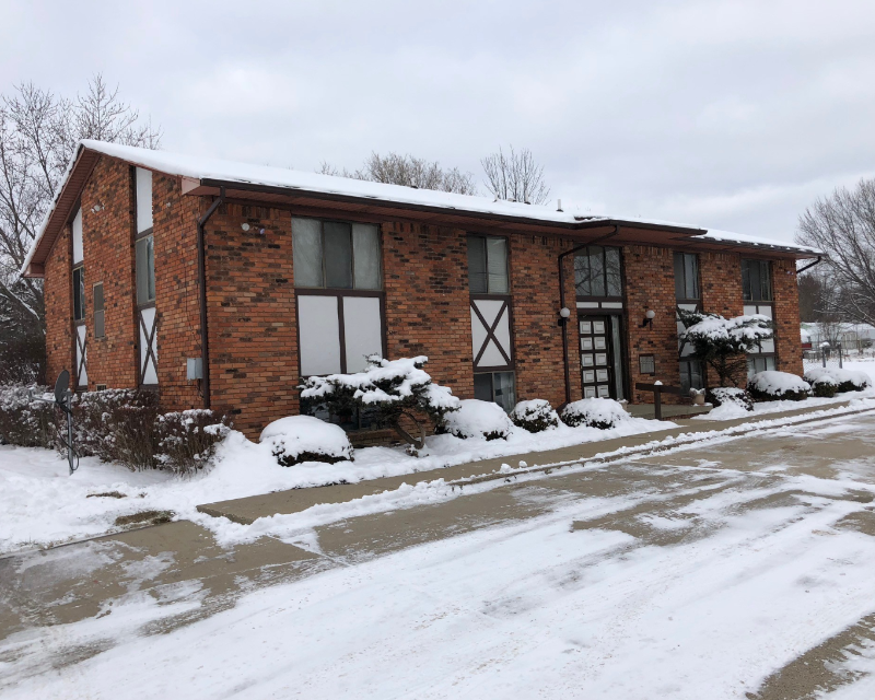 228 W Hill St #2