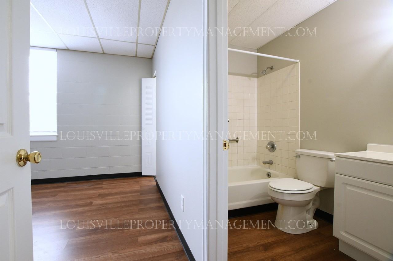 Culbertson Cross Apartments - Photo 3 of 14