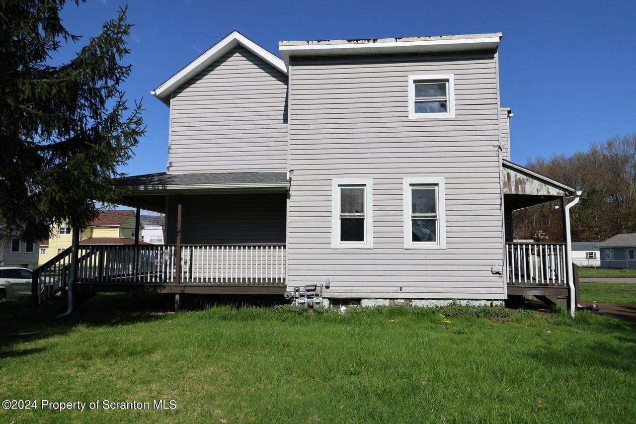 1724 Luzerne St - Photo 3 of 18