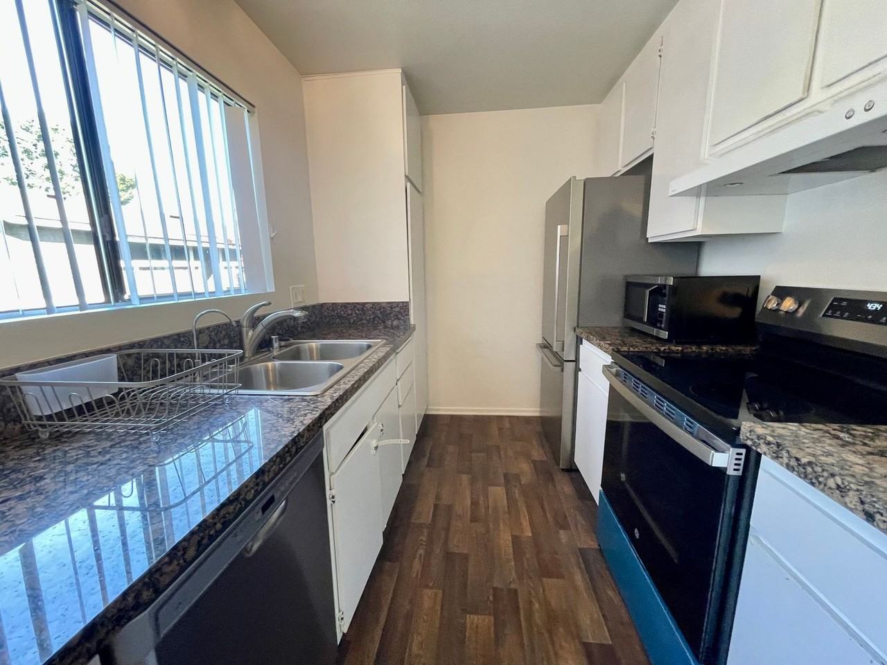 54 Streamwood - Photo 4 of 8
