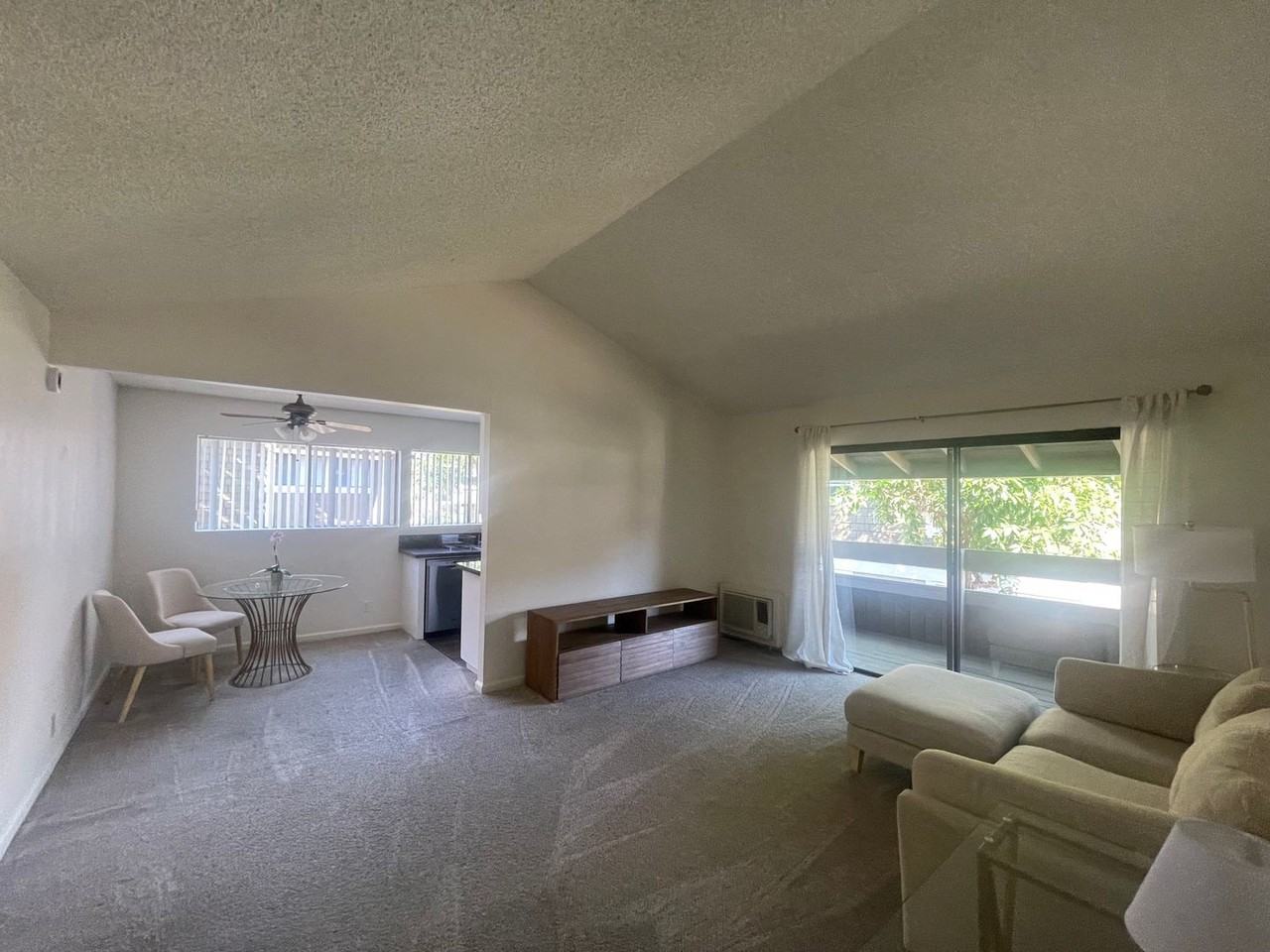54 Streamwood - Photo 7 of 8