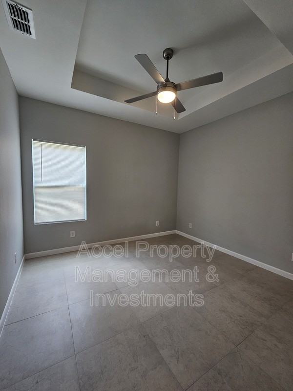 816 N Abbey Ave #3 - Photo 6 of 12