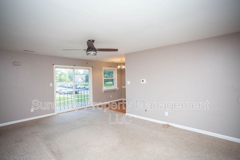 702 Winding Way - Photo 2 of 25