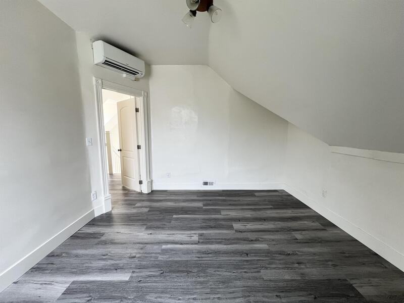 615 S St #615MAIN - Photo 5 of 21