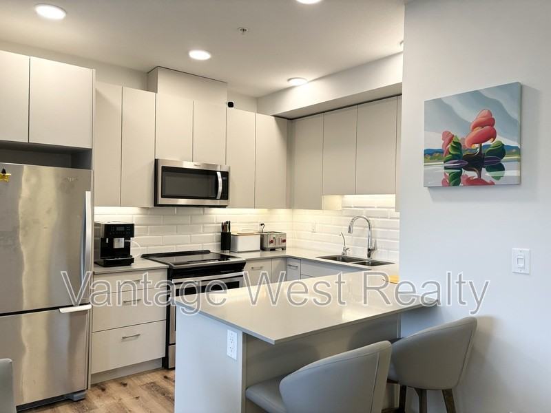 300 Valley Rd - Photo 3 of 19