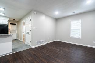 911 Ohio St - Photo 1 of 1