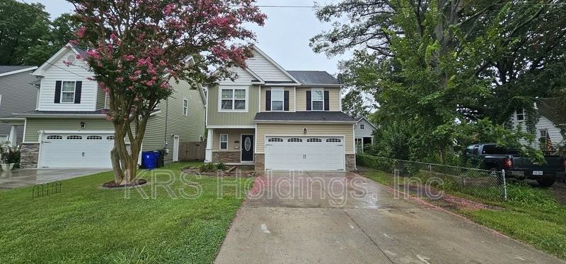 2821 Overbrook Ave - Photo 2 of 33