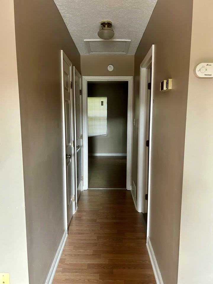 702 Barrows Mill Rd - Photo 2 of 7