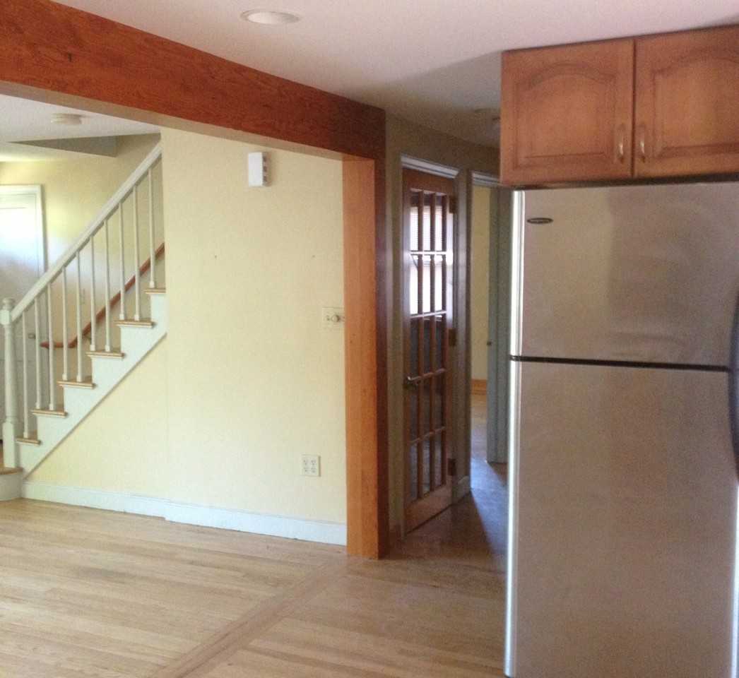 437 Main Street - Photo 3 of 3