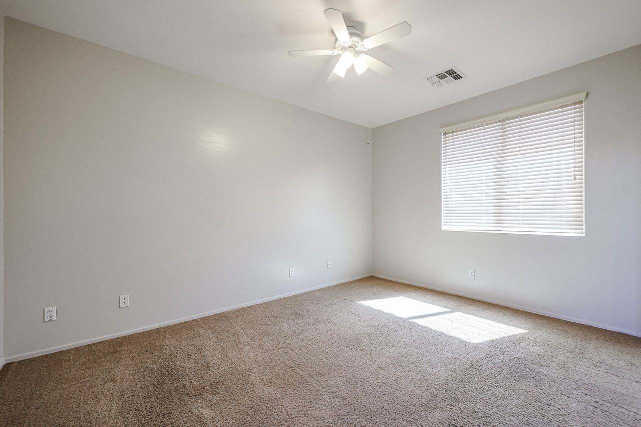 1155 E Winchester Pl - Photo 5 of 50