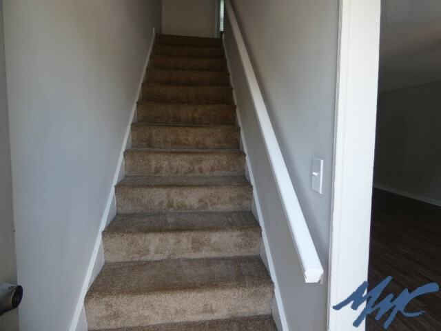 950 Palmer Dr #1 - Photo 3 of 10