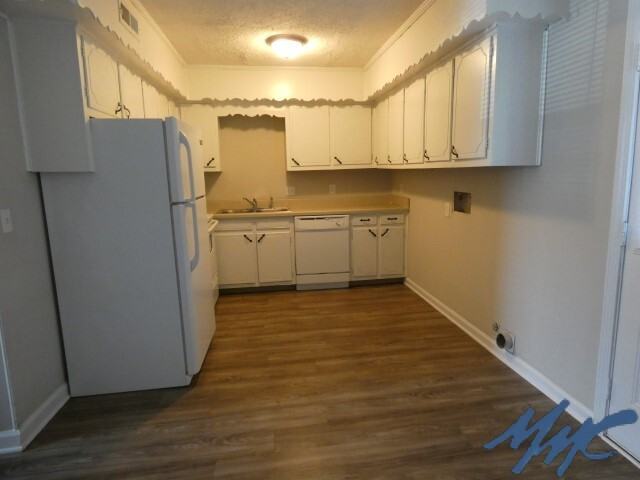 950 Palmer Dr #1 - Photo 4 of 10