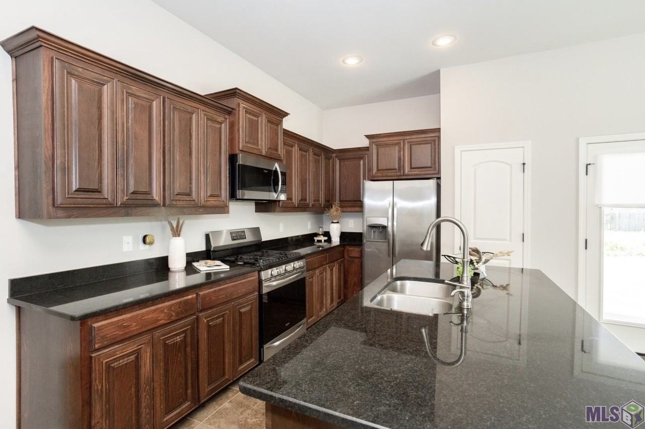 4392 Olivia Dr #NA - Photo 4 of 13