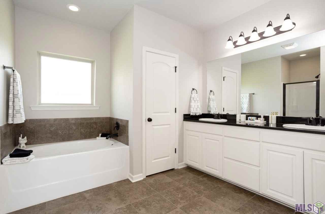 4392 Olivia Dr #NA - Photo 5 of 13