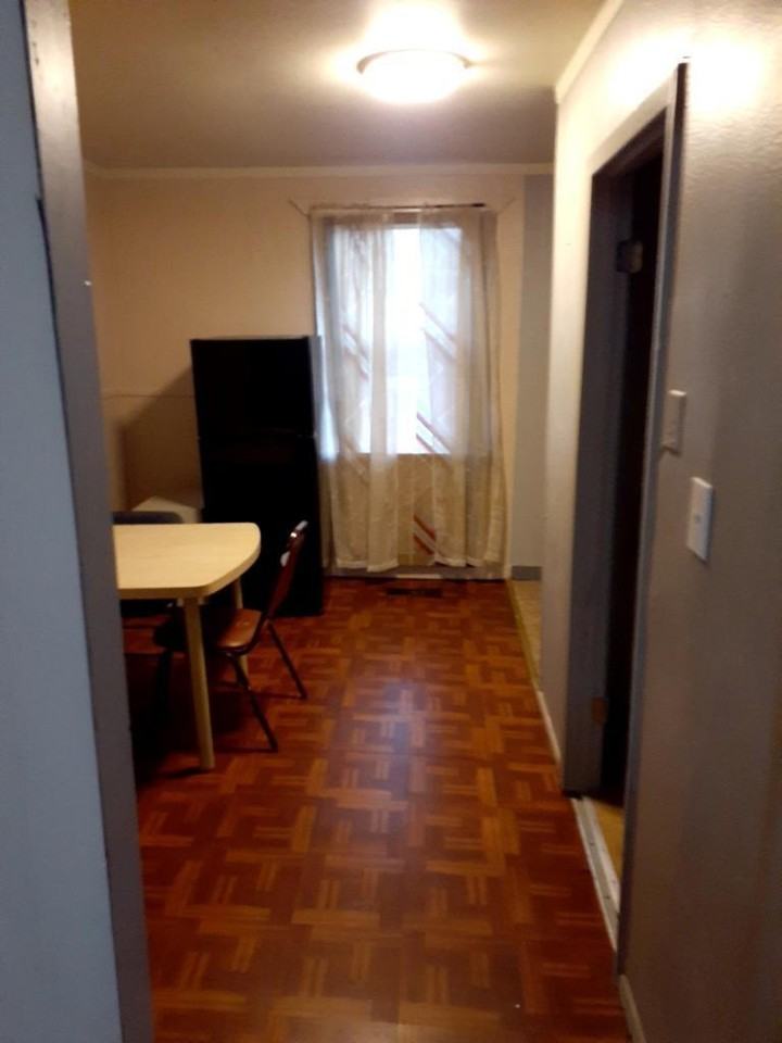 8954 Natural Bridge Rd - Photo 7 of 8