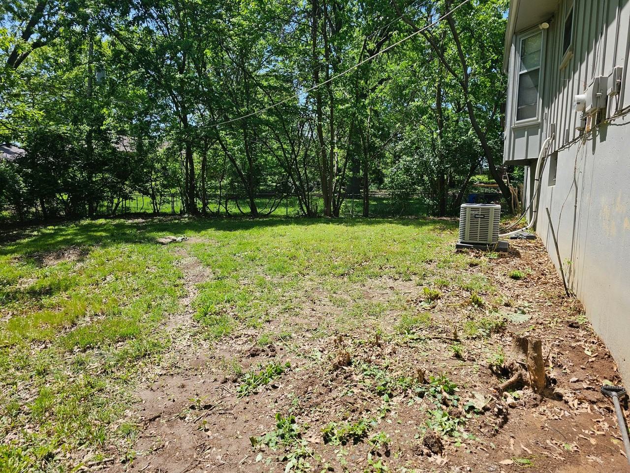 7601 E 119th St - Photo 5 of 41