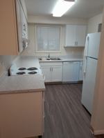 featured image of 3932 Lancaster Dr Ne
