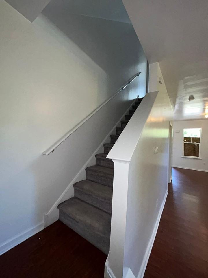 240 Passaic St - Photo 6 of 23