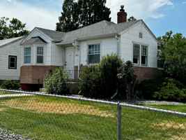 featured image of 1870 Converse Ave