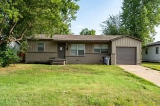 230 E 51st Pl N - Photo 1 of 1
