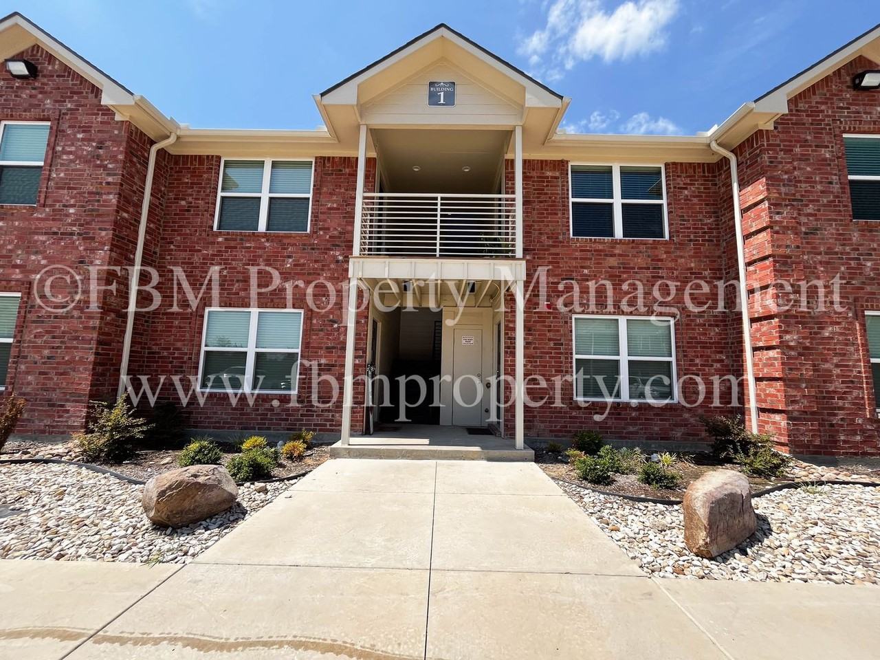 1203 N Clay St #121 - Photo 2 of 22