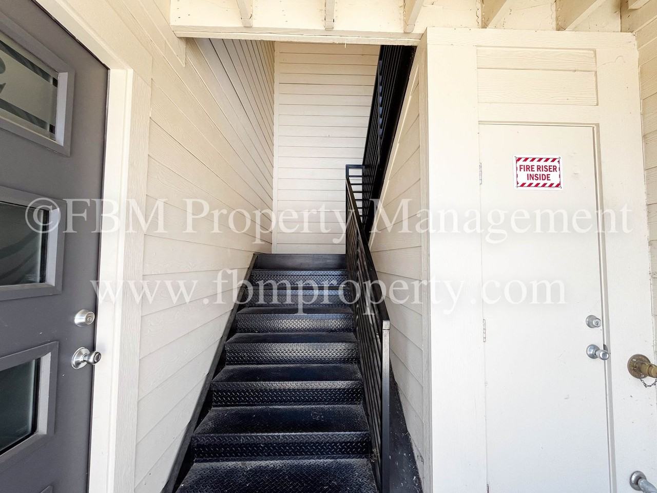 1203 N Clay St #121 - Photo 3 of 22
