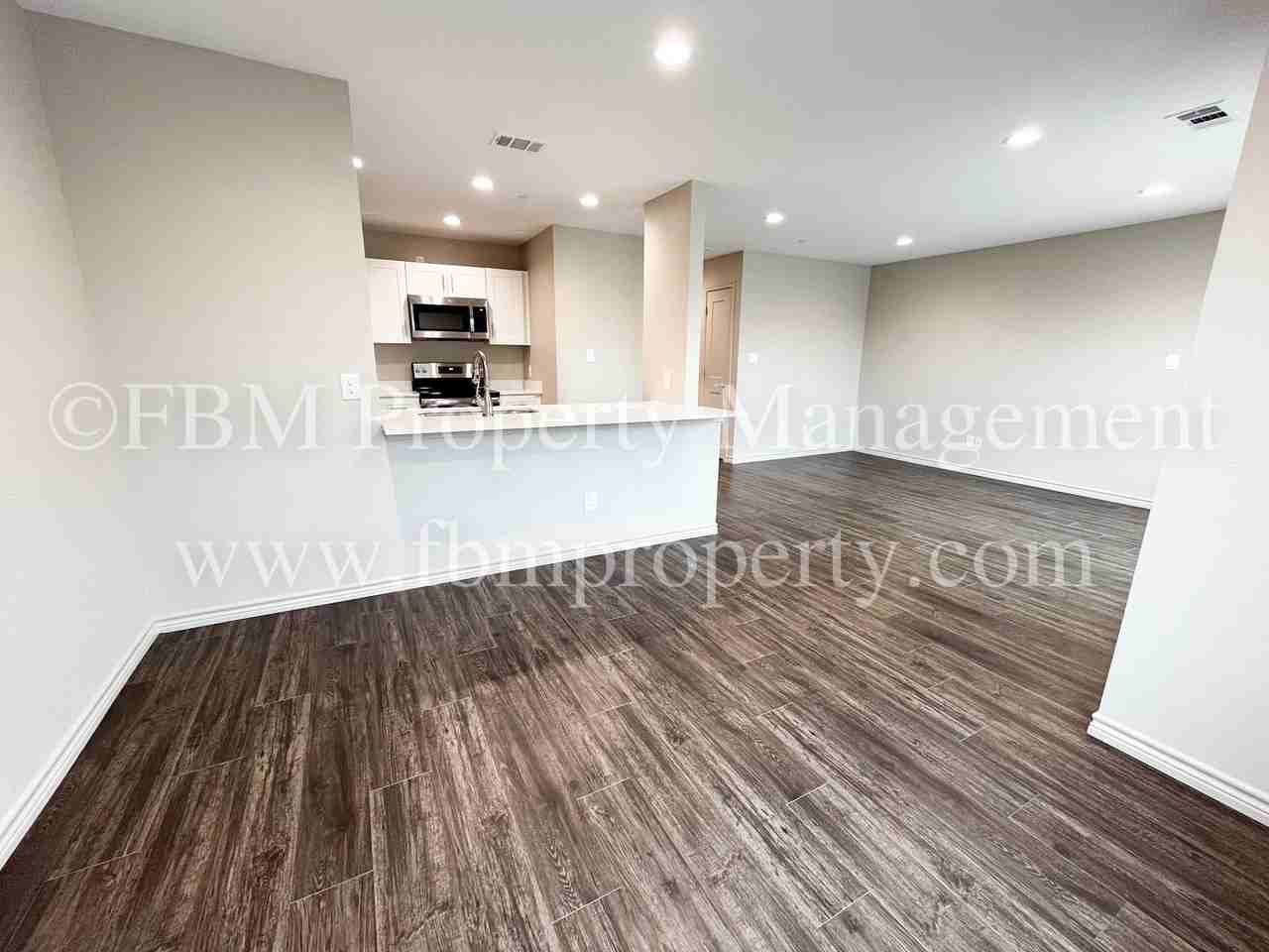 1203 N Clay St #121 - Photo 5 of 22